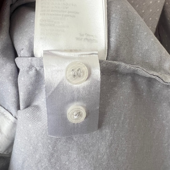 H&M Size 10 Women’s Light Gray Button Down Long Sleeve Shirt White Polka Dots - Picture 4 of 7